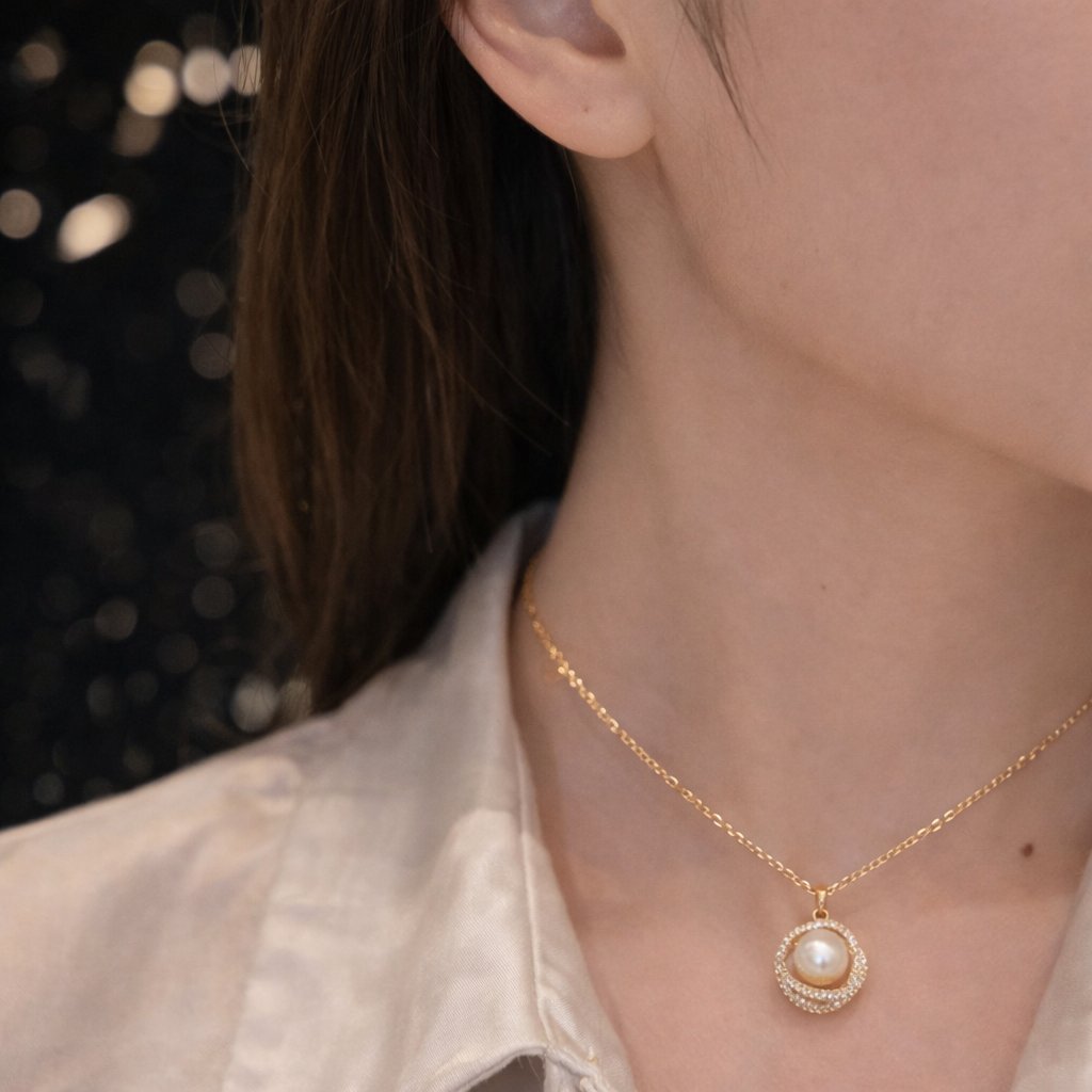 Elegant Pearl Chain Pendant – Minimal Classic Jewelry for Women