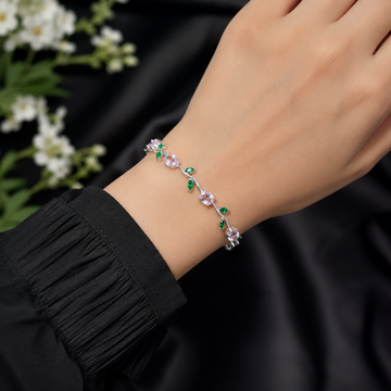 Trendy Viral Multi Color Bracelet — Bold & Vibrant Style Available in One Size