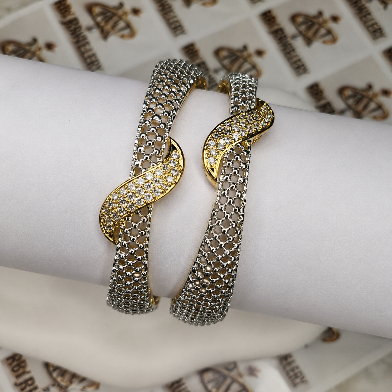 White & Gold Diamond Cut Kara – Elegant Premium Bangle for Women