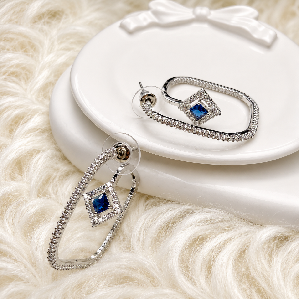 Diamond Cut Earring – Sapphire Blue