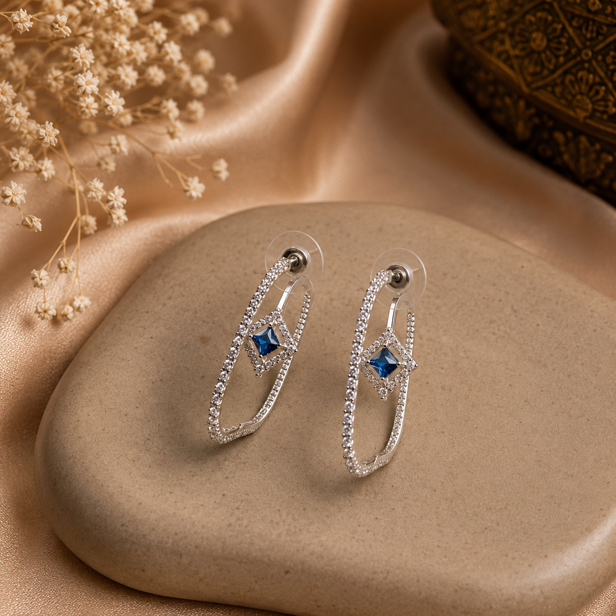 Diamond Cut Earring – Sapphire Blue