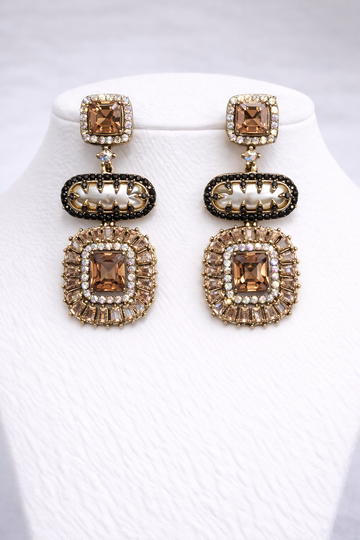 Beautiful Earrings – Brown & White Stone
