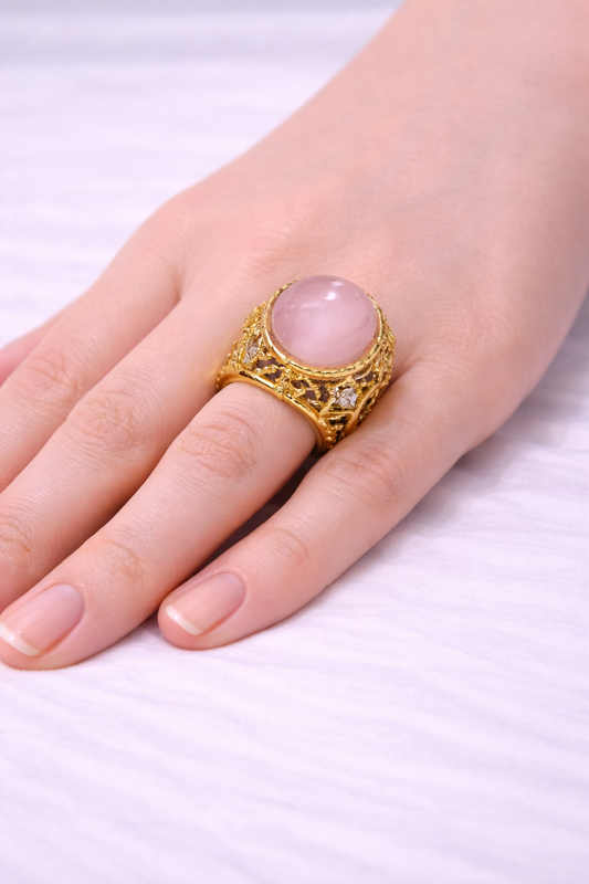 Elegant Ring with Pink Stone