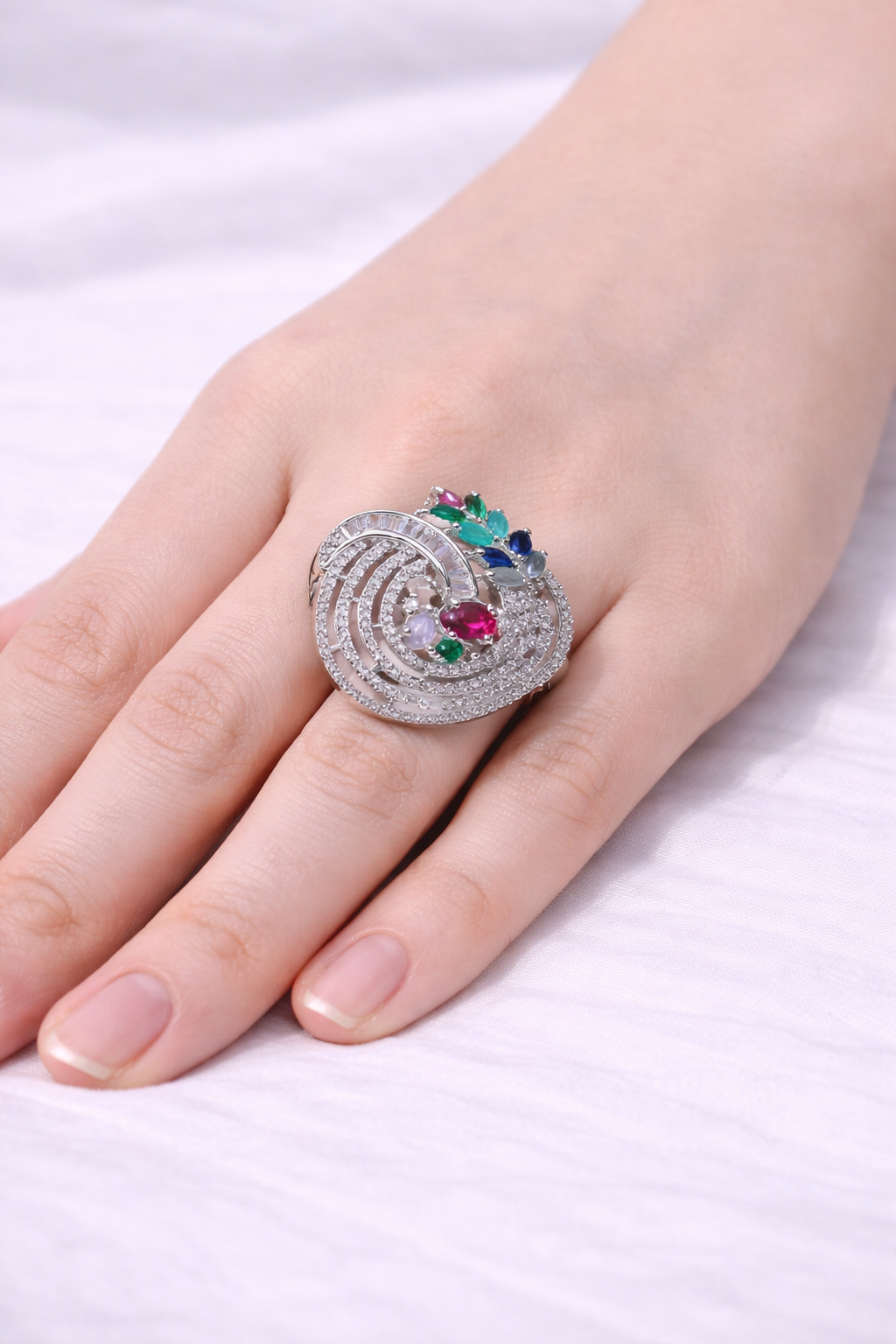 1 Carat Zircon Ring – Multi Color Spiral Design