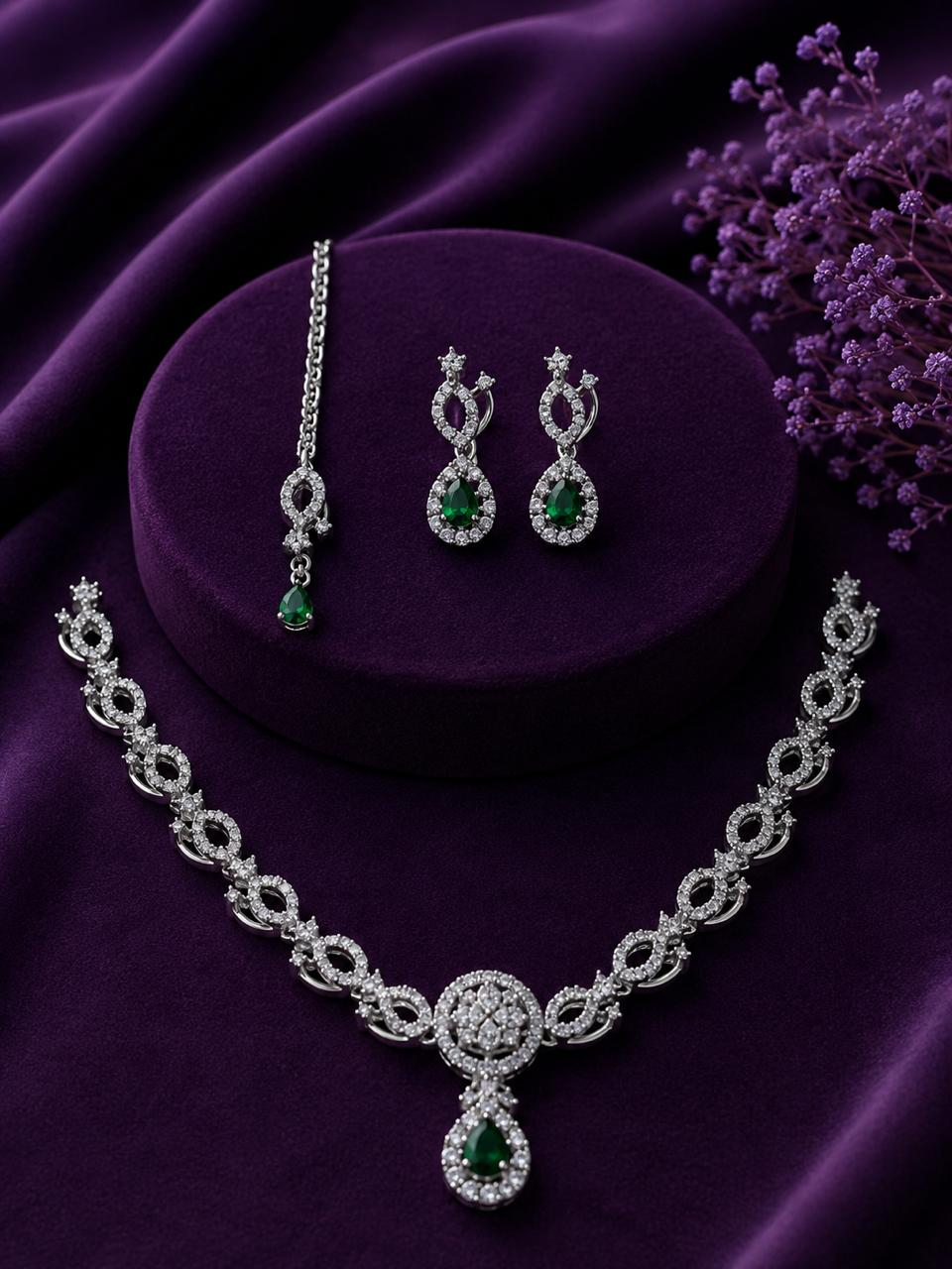 American Diamond Cut Ser – Emerald Green Stone